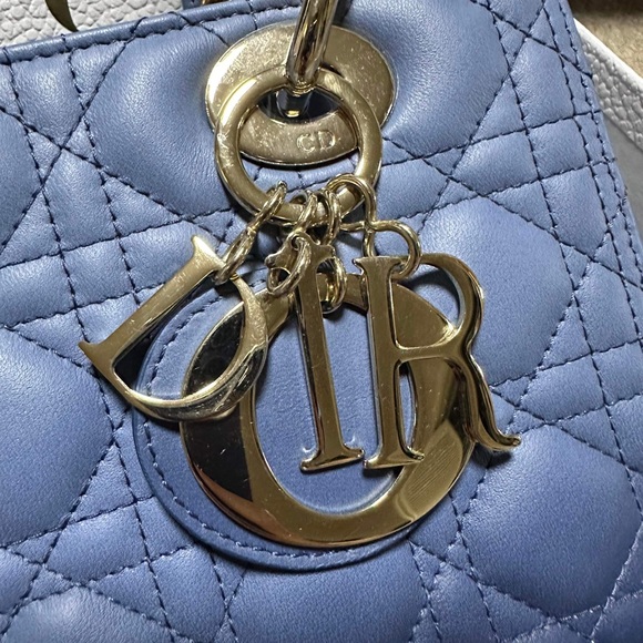 LADYDIOR medium sz - Picture 6 of 6